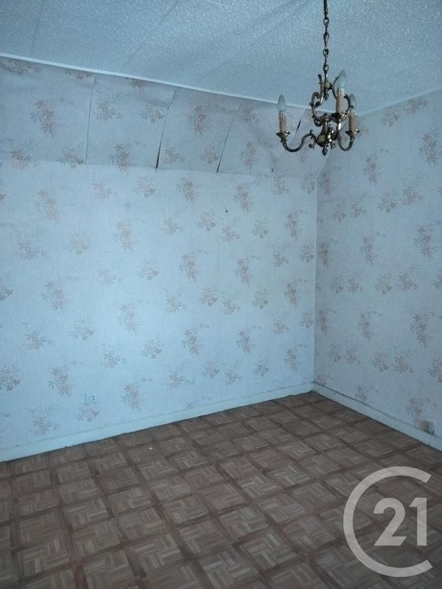 maison à vendre - 3 pièces - 82.0 m2 - ST QUENTIN - 02 - PICARDIE - Century 21 Les Remparts