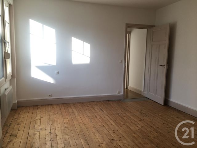 Appartement F3 à louer - 3 pièces - 88.49 m2 - PERONNE - 80 - PICARDIE - Century 21 Les Remparts