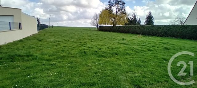 Terrain à vendre HYPERCOURT