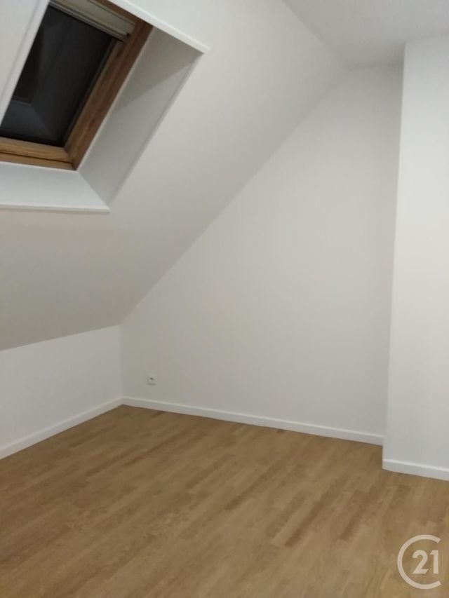 Appartement F2 à louer - 2 pièces - 35.13 m2 - PERONNE - 80 - PICARDIE - Century 21 Les Remparts