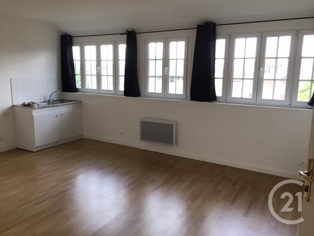 Appartement F2 à louer - 2 pièces - 35.13 m2 - PERONNE - 80 - PICARDIE - Century 21 Les Remparts