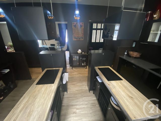 Appartement F4 à louer - 4 pièces - 145.0 m2 - PERONNE - 80 - PICARDIE - Century 21 Les Remparts