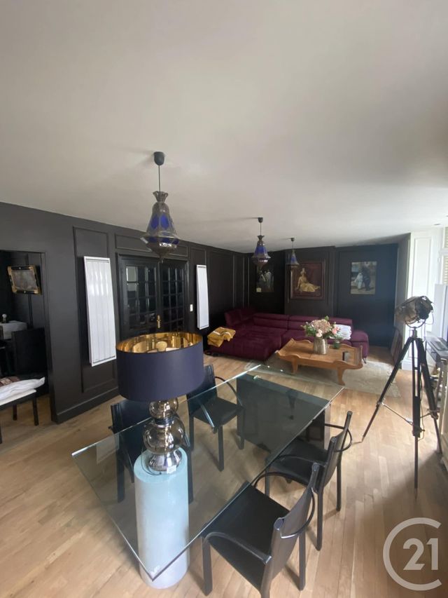 Appartement F4 à louer - 4 pièces - 145.0 m2 - PERONNE - 80 - PICARDIE - Century 21 Les Remparts
