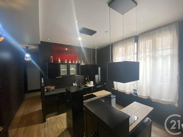 Appartement F4 à louer - 4 pièces - 145.0 m2 - PERONNE - 80 - PICARDIE - Century 21 Les Remparts