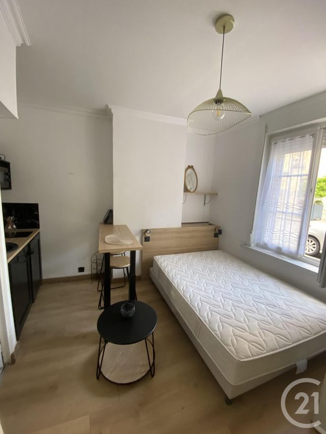 Appartement F1 à louer - 1 pièce - 13.27 m2 - PERONNE - 80 - PICARDIE - Century 21 Les Remparts