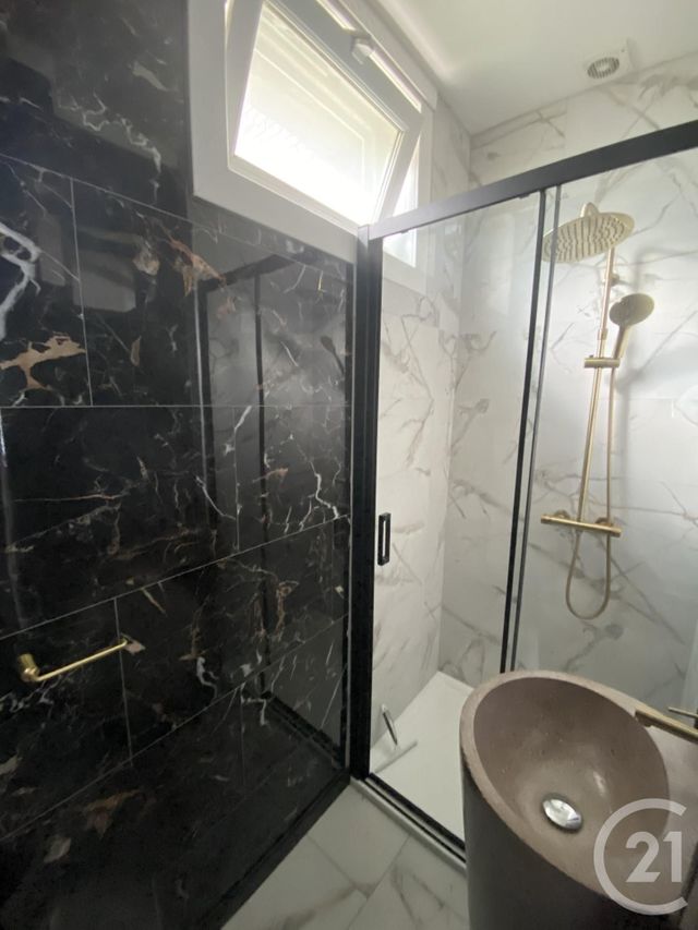 Appartement F1 à louer - 1 pièce - 13.27 m2 - PERONNE - 80 - PICARDIE - Century 21 Les Remparts