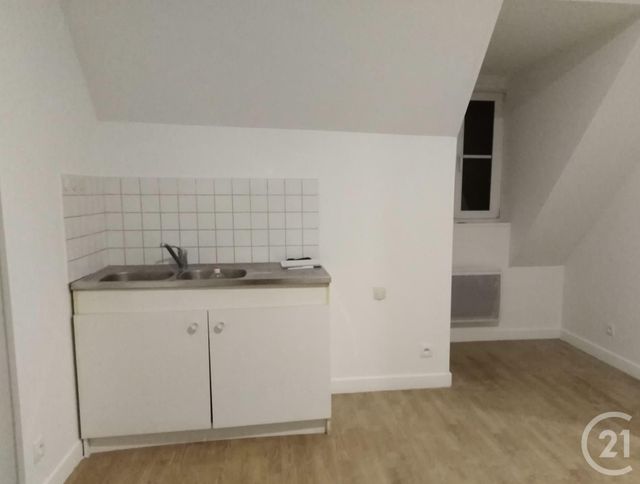 Appartement F2 à louer - 2 pièces - 54.7 m2 - PERONNE - 80 - PICARDIE - Century 21 Les Remparts
