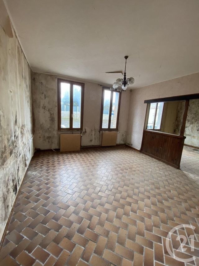 maison à vendre - 4 pièces - 105.0 m2 - ST QUENTIN - 02 - PICARDIE - Century 21 Les Remparts