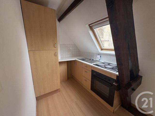Appartement F2 à louer - 2 pièces - 28.51 m2 - PERONNE - 80 - PICARDIE - Century 21 Les Remparts