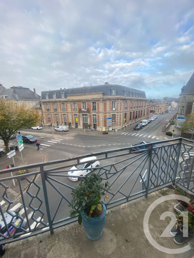 Appartement F4 à vendre - 4 pièces - 124.0 m2 - PERONNE - 80 - PICARDIE - Century 21 Les Remparts